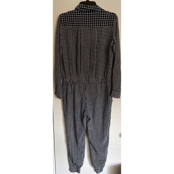 THEORY DARANDA SILK
JUMPSUIT Navy/White size 6 NWOT - Picture 9 of 10